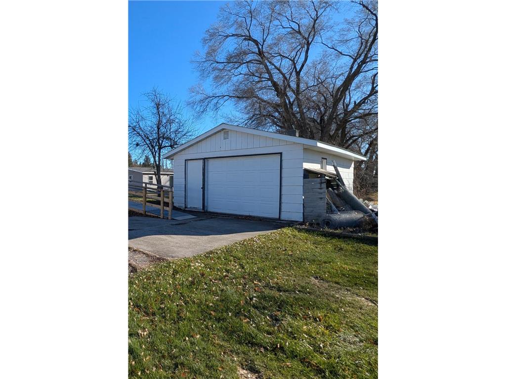 610 Cleveland Avenue SW Mcintosh MN 56556 7037883 image5