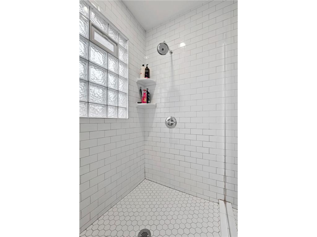 610 E 16th Street Minneapolis MN 55404 7036671 image25