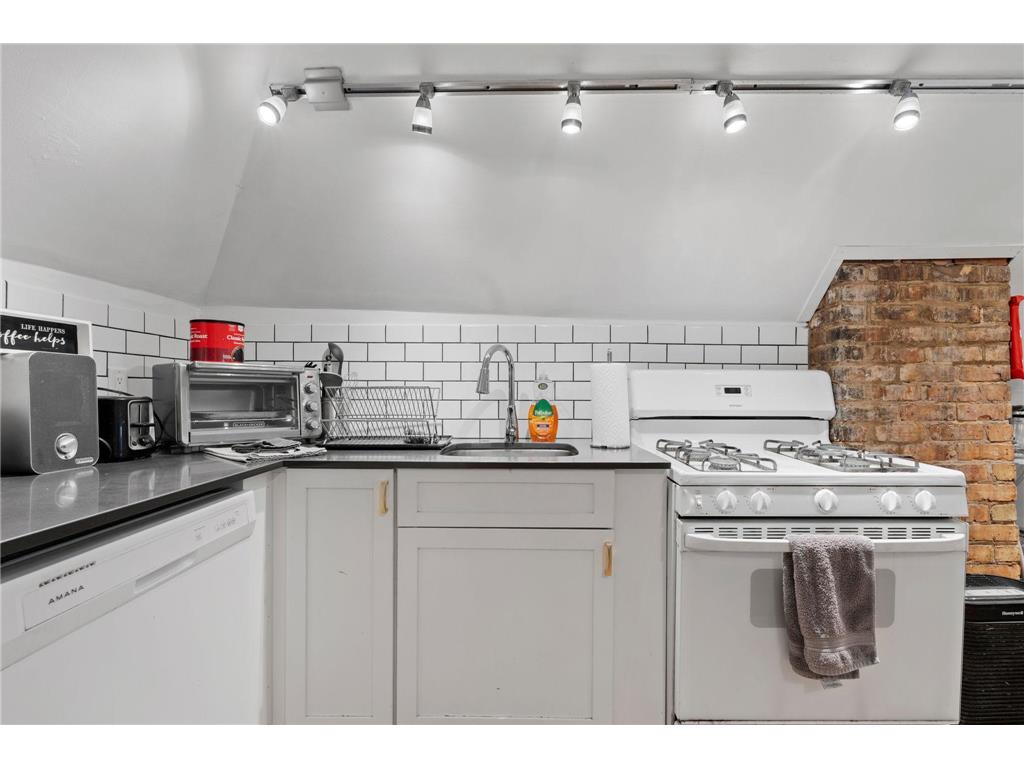 610 E 16th Street Minneapolis MN 55404 7036671 image30