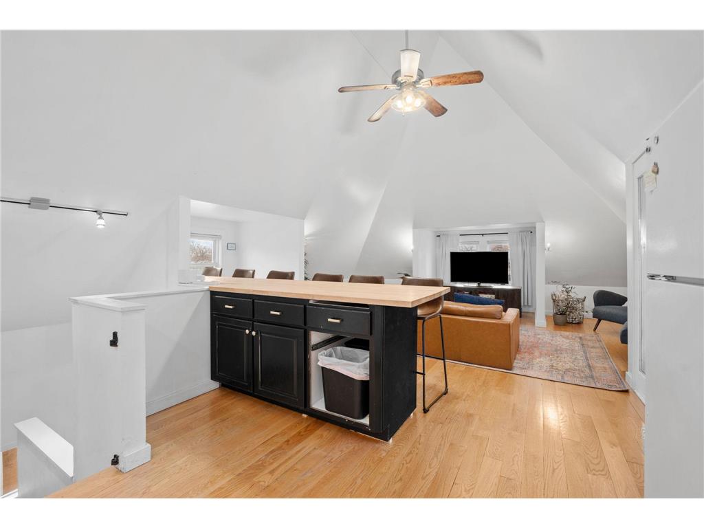 610 E 16th Street Minneapolis MN 55404 7036671 image34