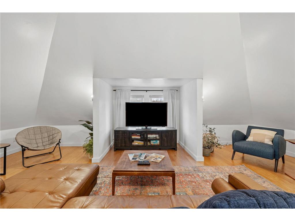 610 E 16th Street Minneapolis MN 55404 7036671 image35