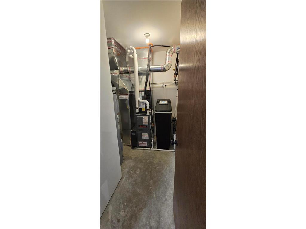 610 E 4th Street Albert Lea MN 56007 - Albert Lea Lake 7039590 image20