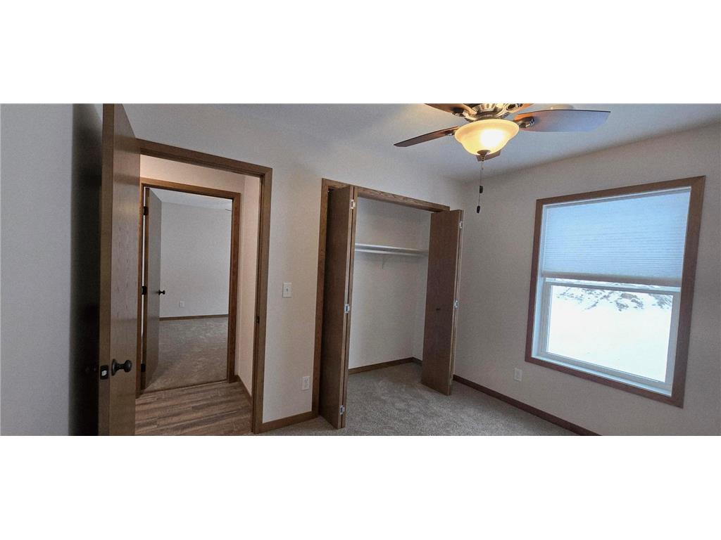 610 E 4th Street Albert Lea MN 56007 - Albert Lea Lake 7039590 image26