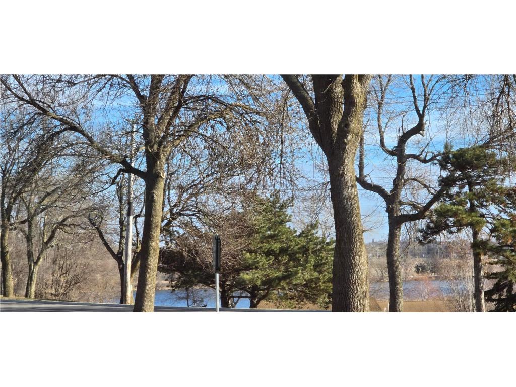 610 E 4th Street Albert Lea MN 56007 - Albert Lea Lake 7039590 image32