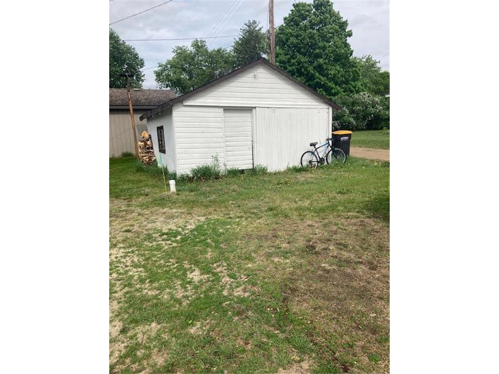 610 E 7th Street Starbuck MN 56381 6722875 image6