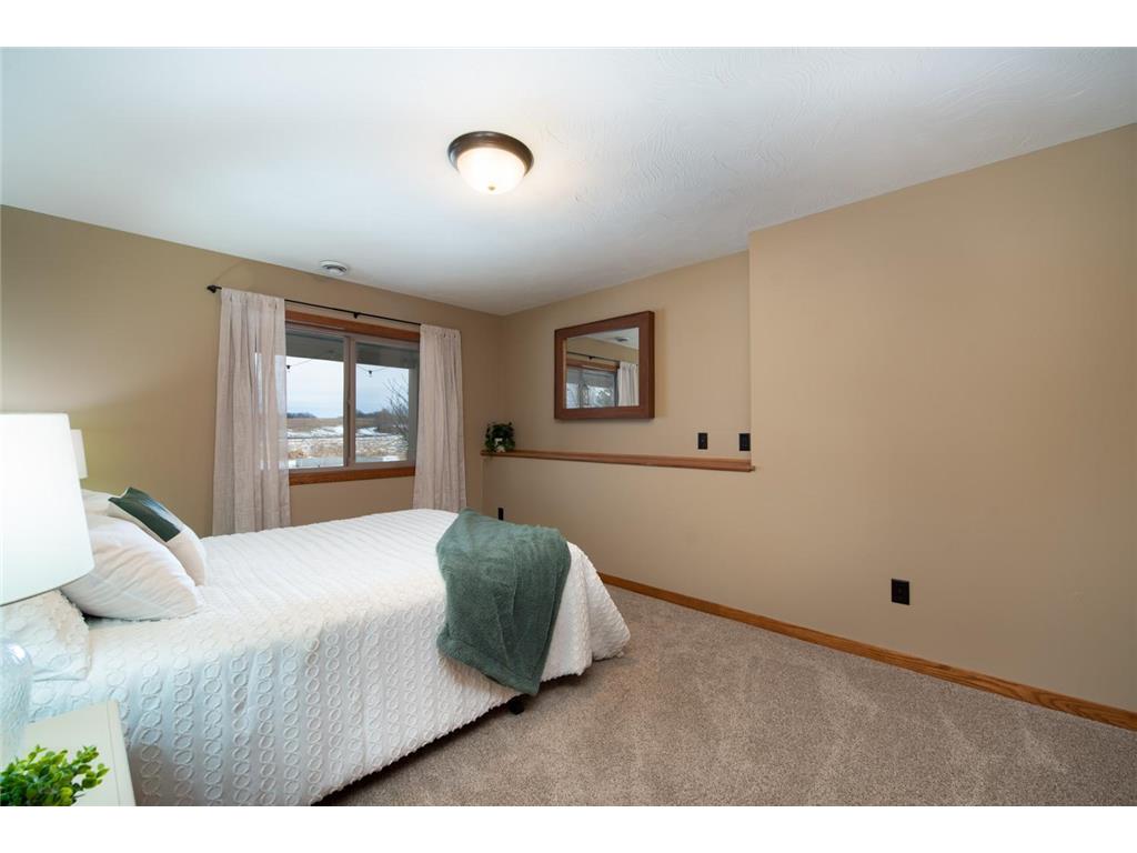 610 E Rolling Hills Drive Le Center MN 56057 7009601 image25