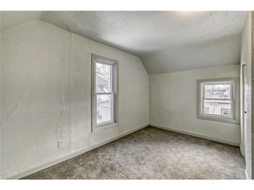 610 Fairview Avenue N Saint Paul MN 55104 7009757 image17