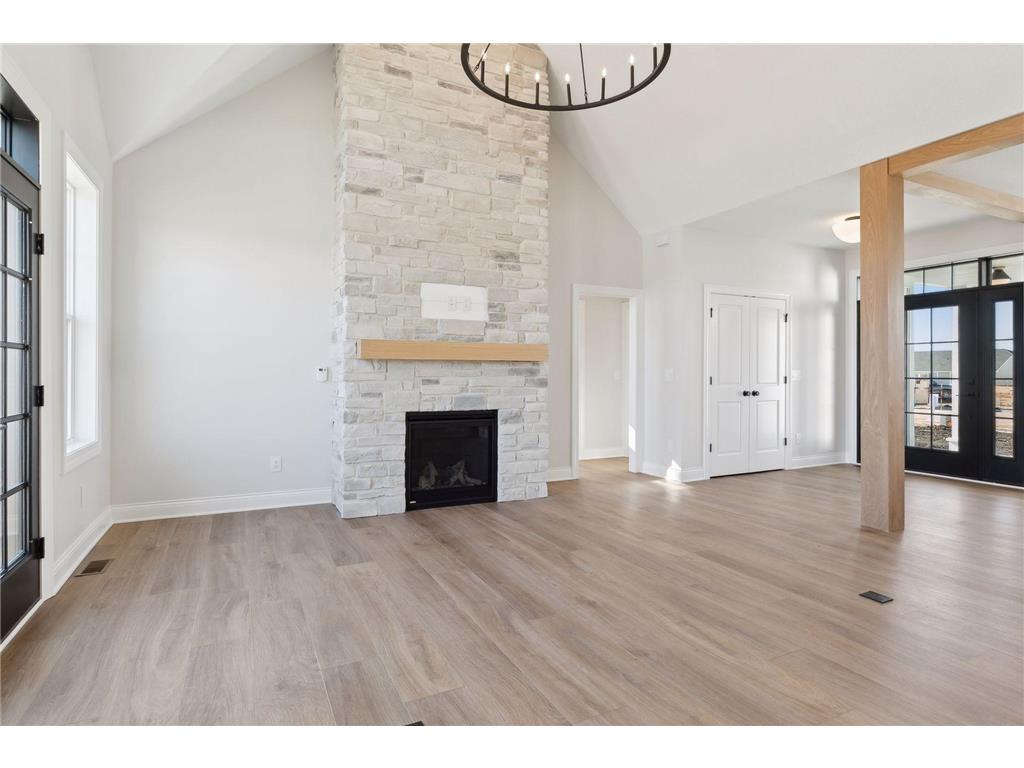 610 Field Point Street Roberts WI 54023 7021522 image14