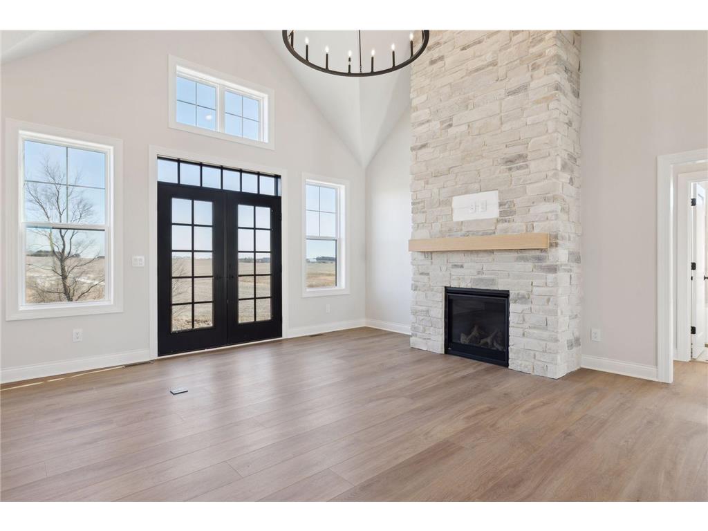 610 Field Point Street Roberts WI 54023 7021522 image16