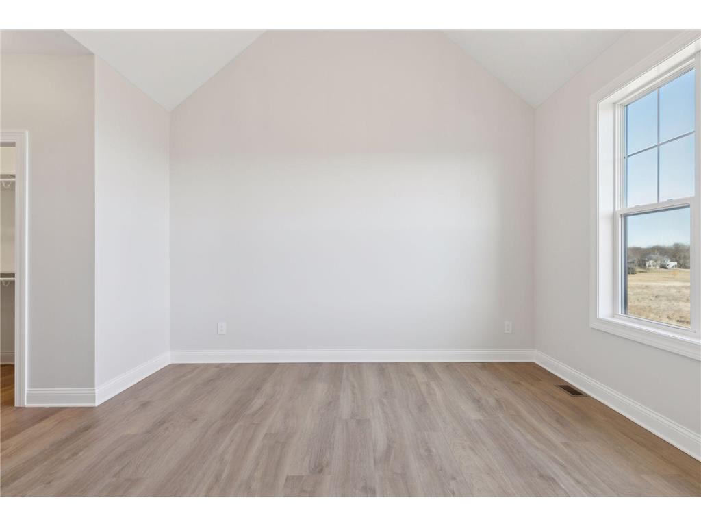 610 Field Point Street Roberts WI 54023 7021522 image24