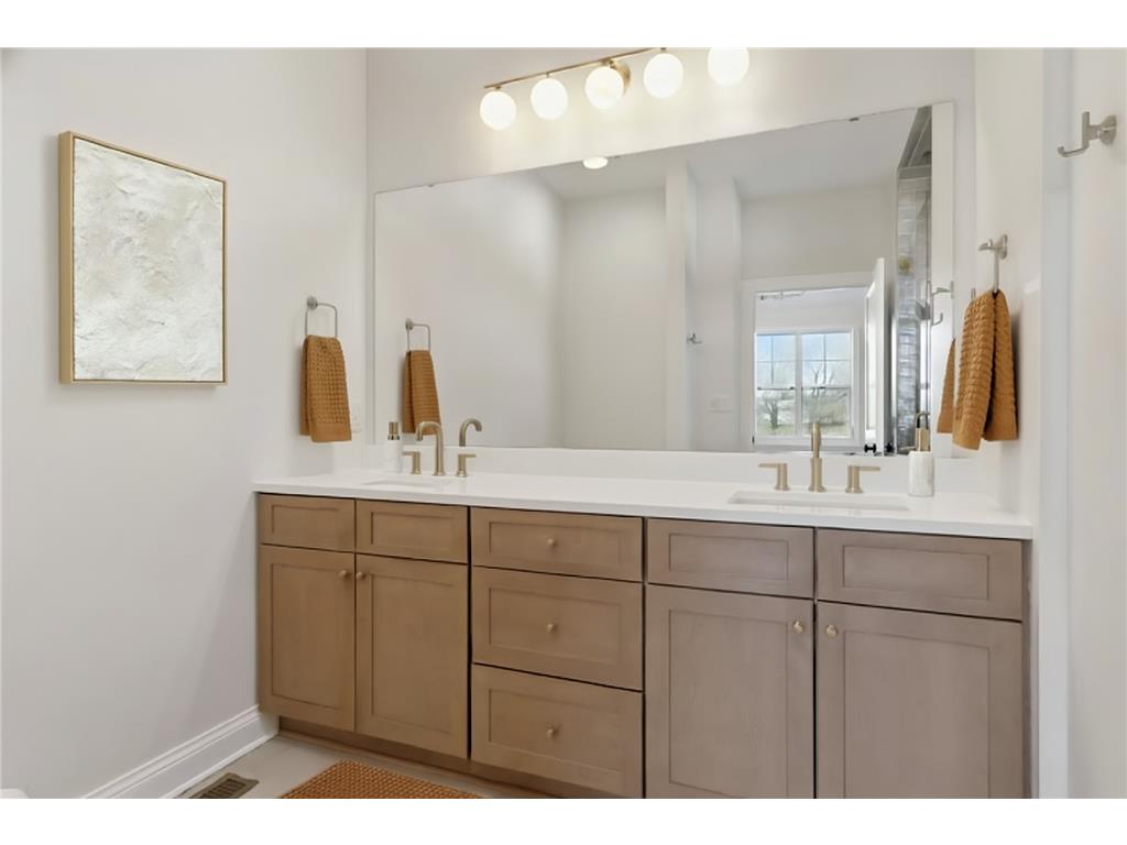 610 Field Point Street Roberts WI 54023 7021522 image29