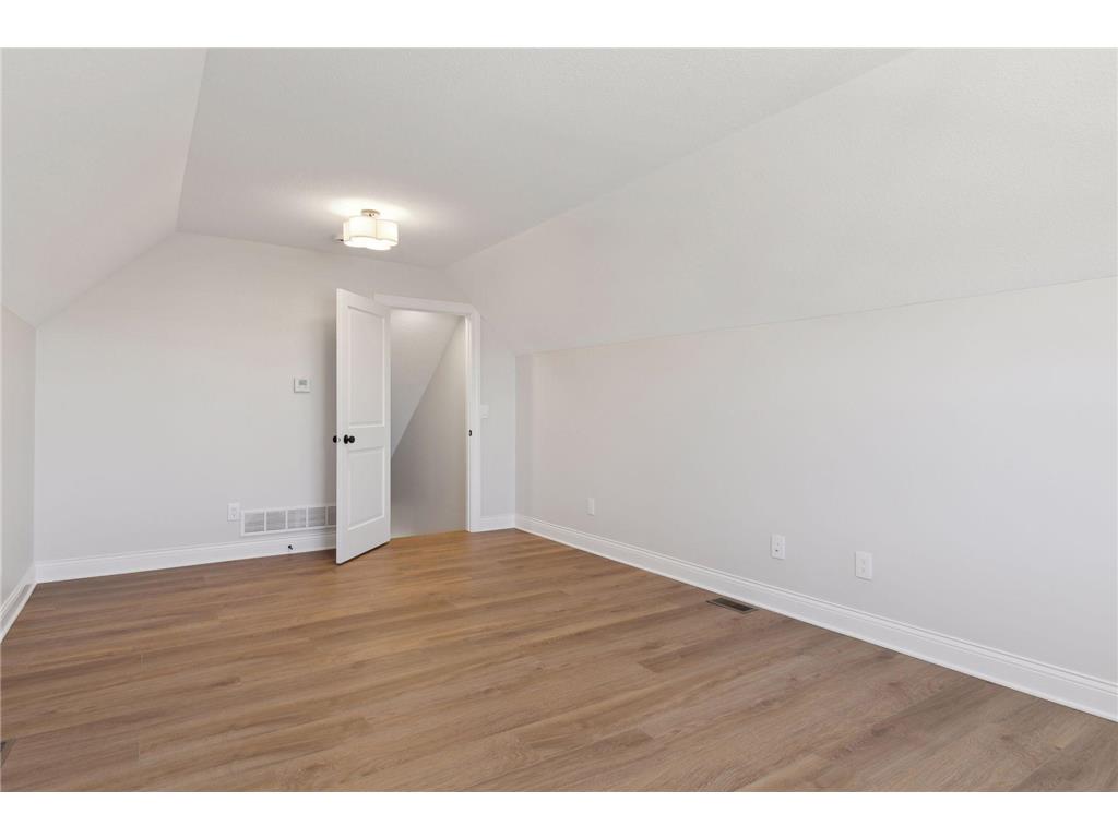 610 Field Point Street Roberts WI 54023 7021522 image42