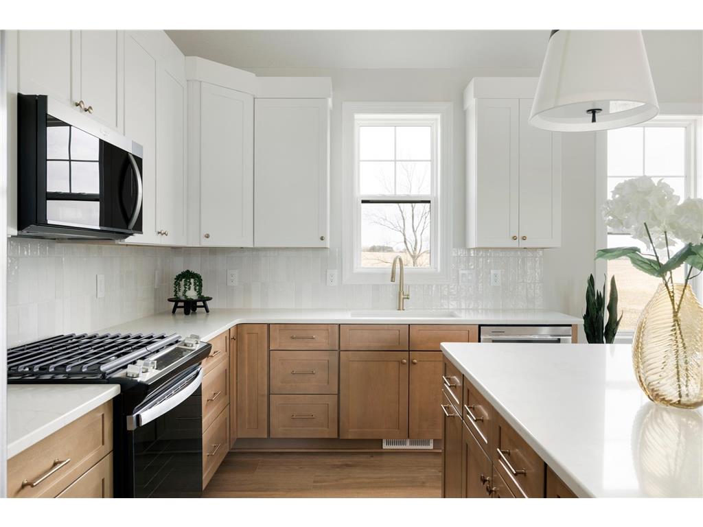 610 Field Point Street Roberts WI 54023 7086993 image35