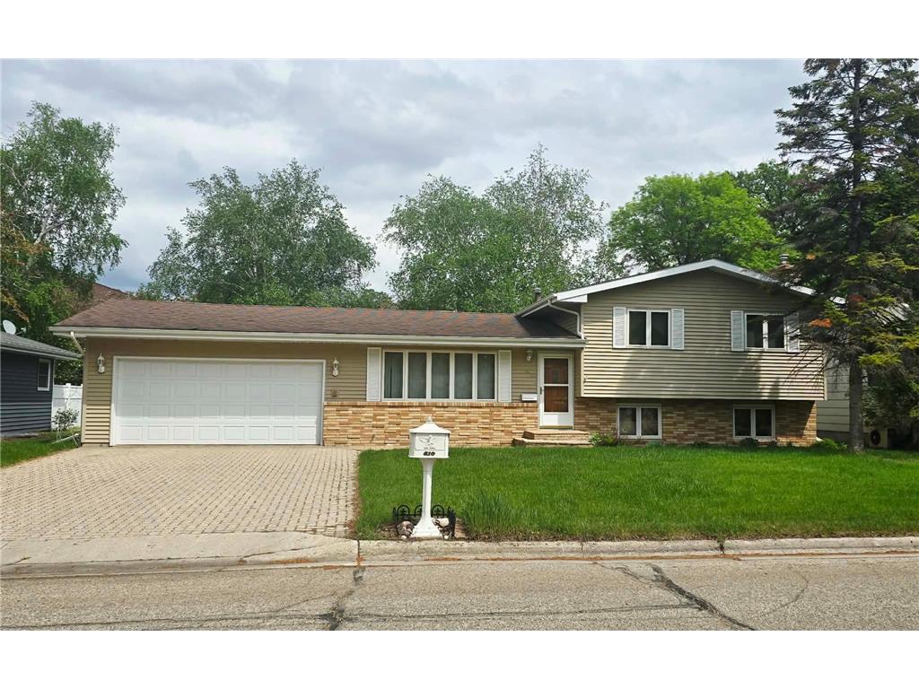 610 Kneale Avenue S Thief River Falls MN 56701 7054750 image1