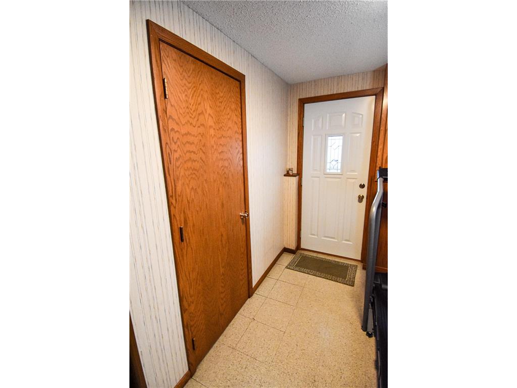 610 Kneale Avenue S Thief River Falls MN 56701 7054750 image39
