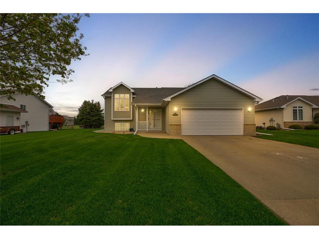 610 Lee Street NE Owatonna Twp MN 55060 6368364 image1