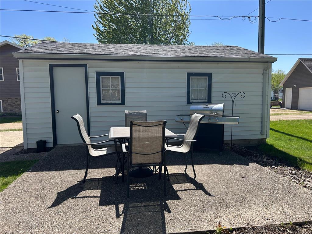 610 Lyon Avenue N Canby MN 56220 7074447 image2