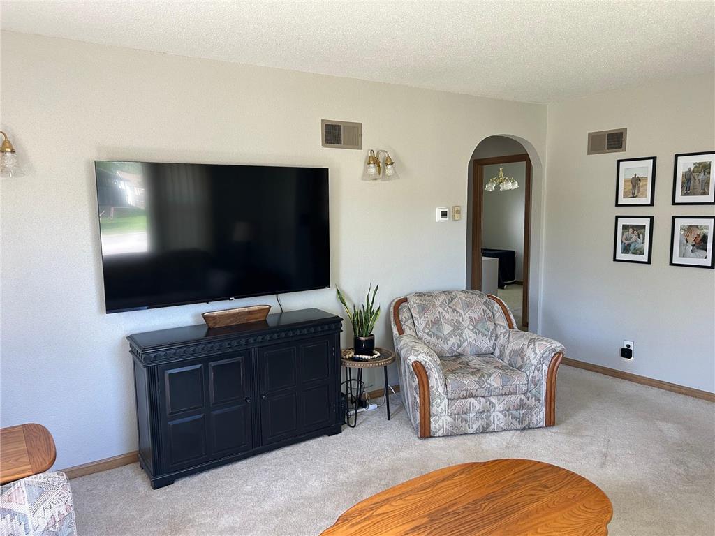 610 Lyon Avenue N Canby MN 56220 7074447 image6