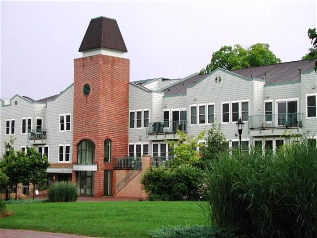 610 Main Street N #305 Stillwater MN 55082 6425657 image1