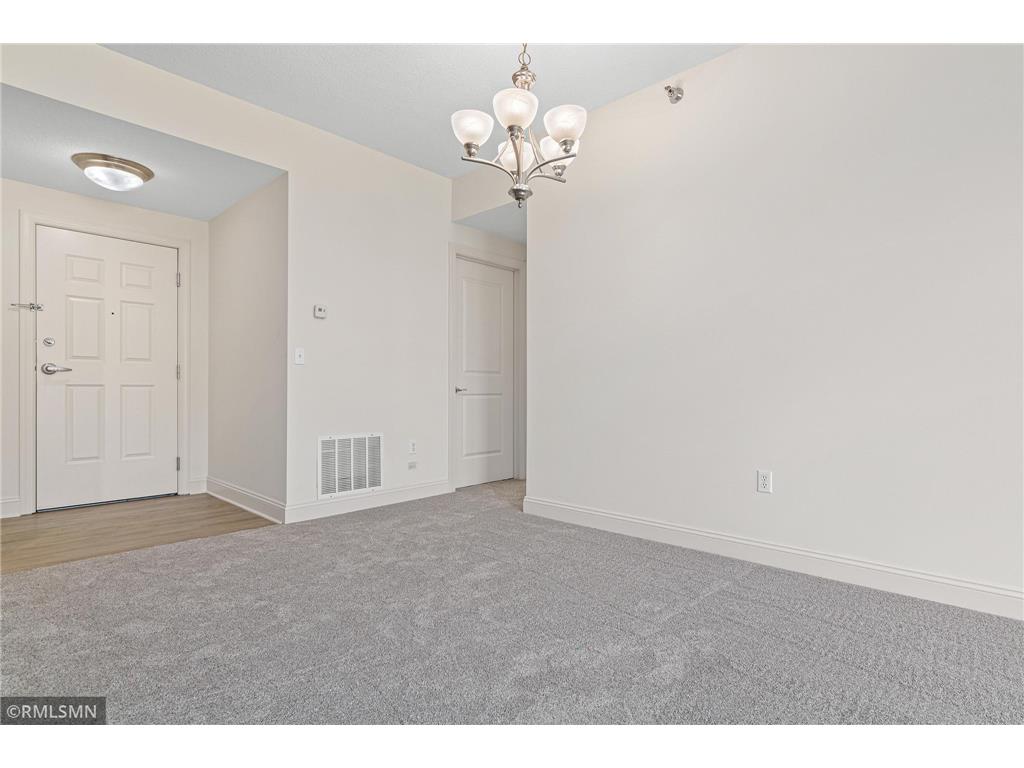 610 Main Street N #305 Stillwater MN 55082 6779296 image8