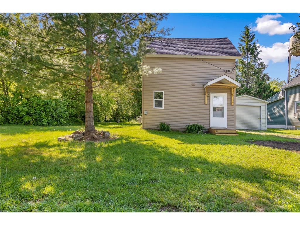 610 Park Avenue Sandstone MN 55072 7087241 image16