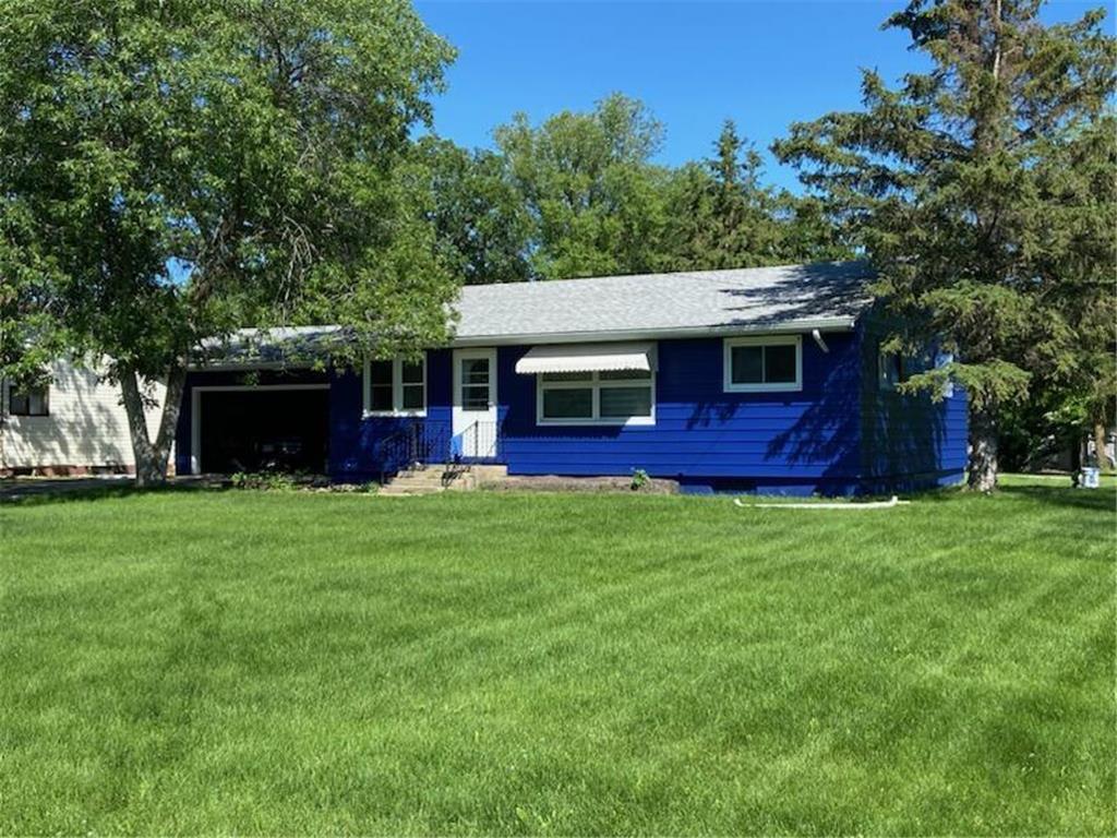 610 S Main Street Badger MN 56714 7072584 image1