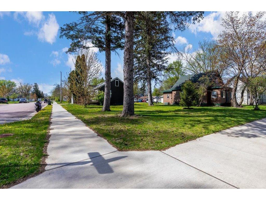 610 SE 15th Street Brainerd MN 56401 7065085 image22