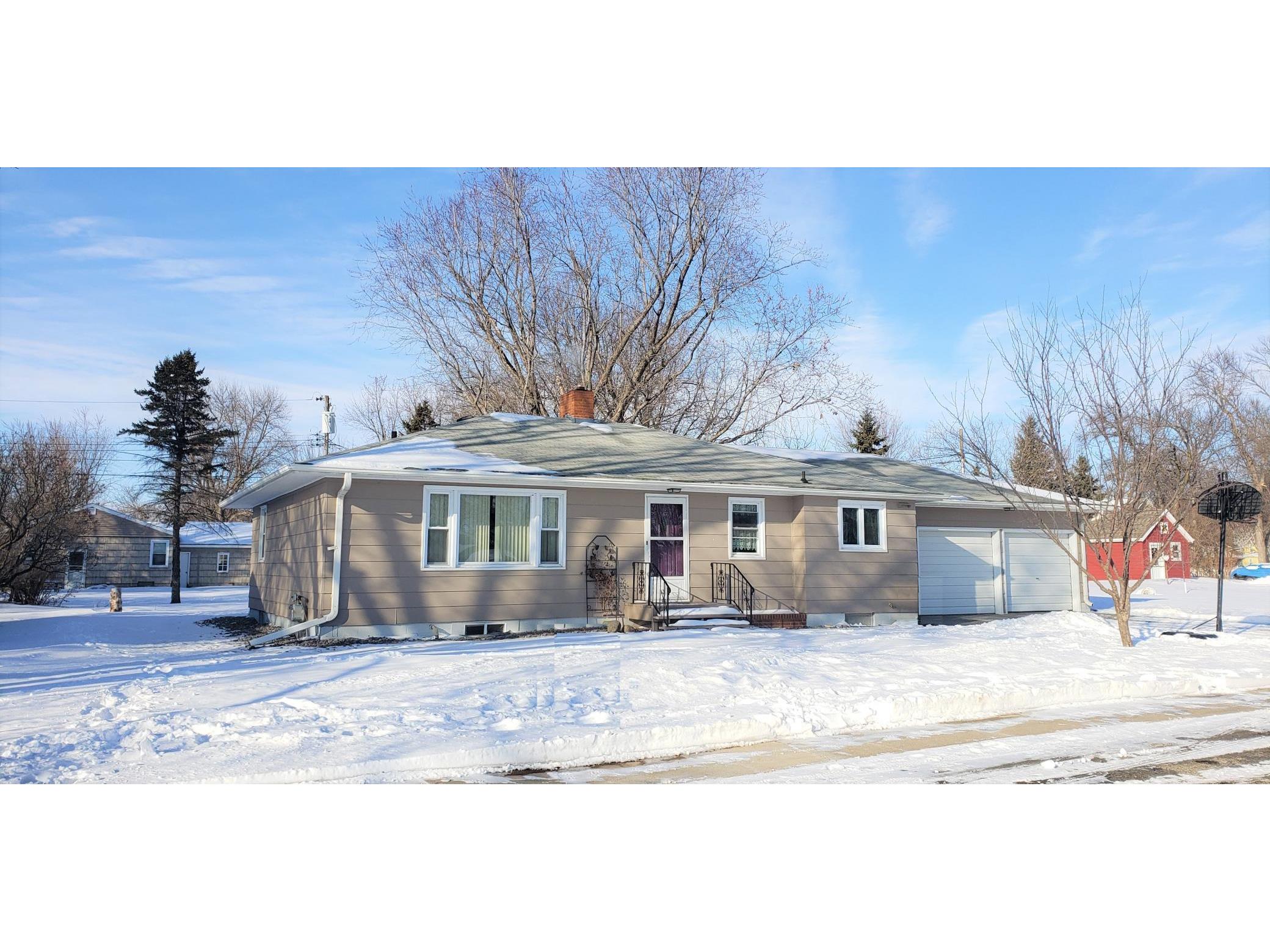 610 W 5th Street, Morris, MN 56267 MLS 5705414 Edina Realty