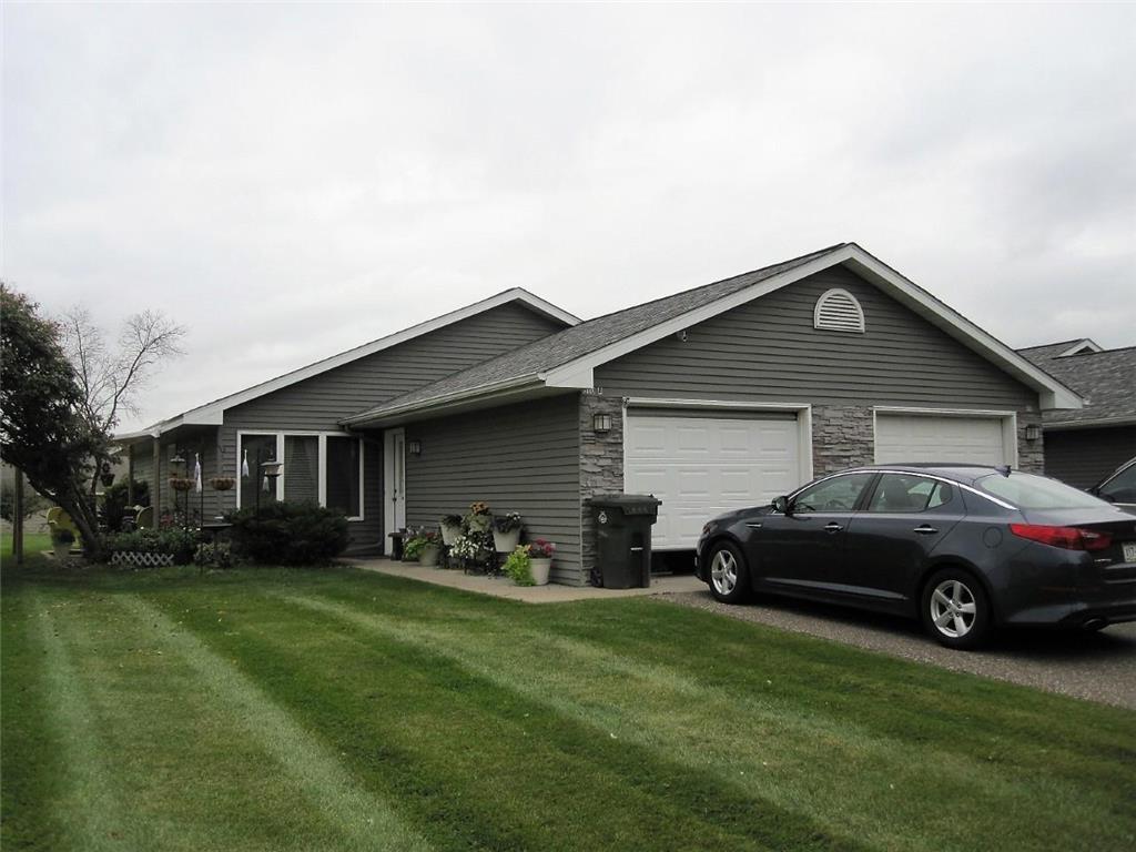 610 W 8th Street #B New Richmond WI 54017 6757831 image1