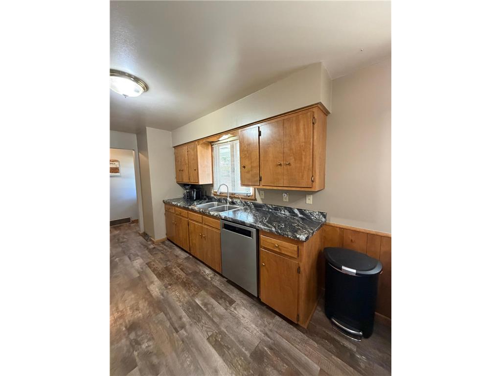 610 W Elizabeth Street Edgerton MN 56128 7072178 image4