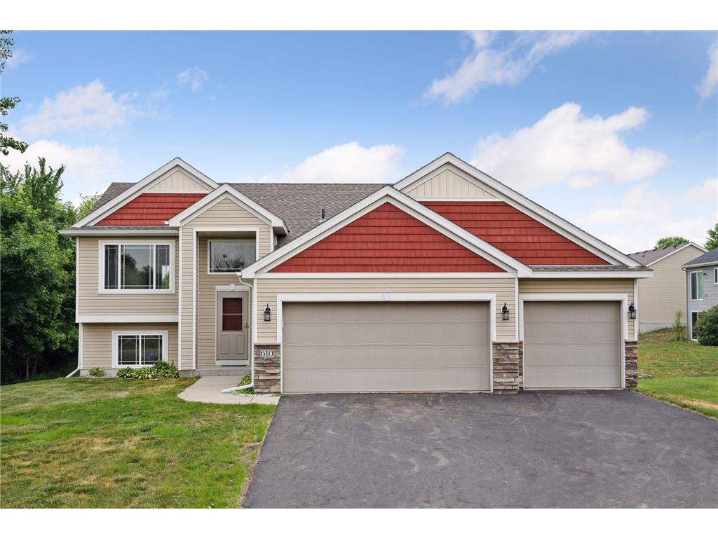 610 Warren Avenue W, Annandale, MN 55302 MLS 6379785 Edina Realty