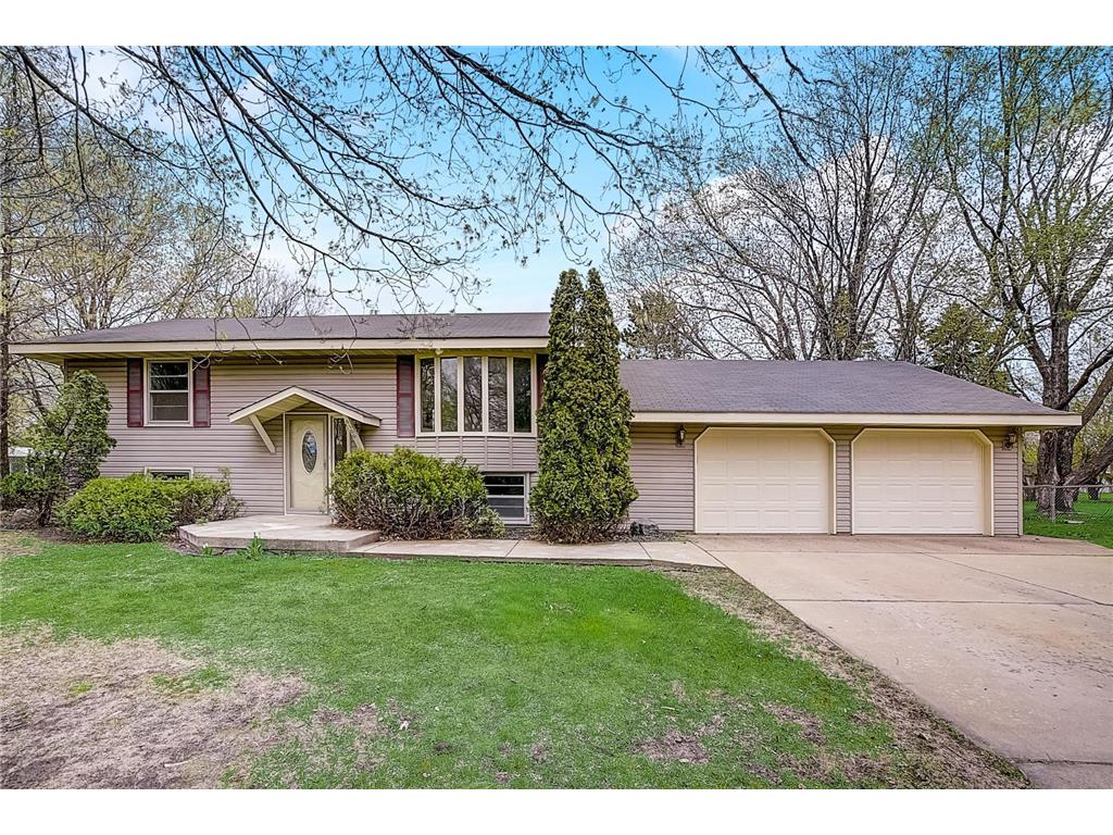 6100 111 1/2 Avenue N, Champlin, MN 55316 MLS 6194672 Edina Realty