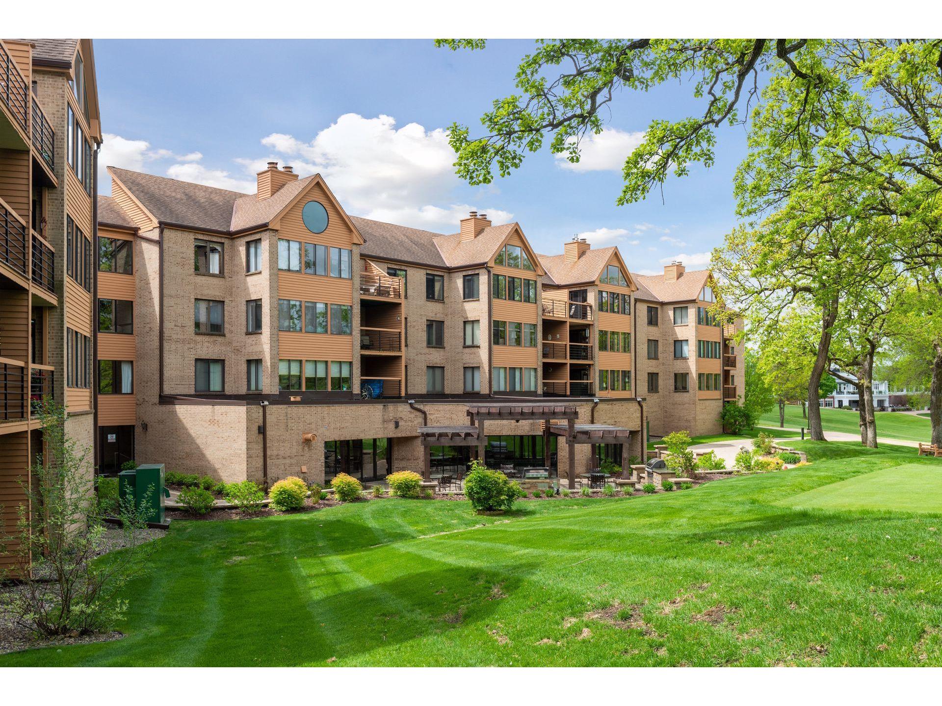 6100 Auto Club Road 204, Bloomington, MN 55438 MLS 5738212 Edina