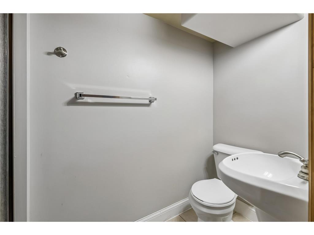 6100 Colfax Lane S Minneapolis MN 55419 7043390 image35