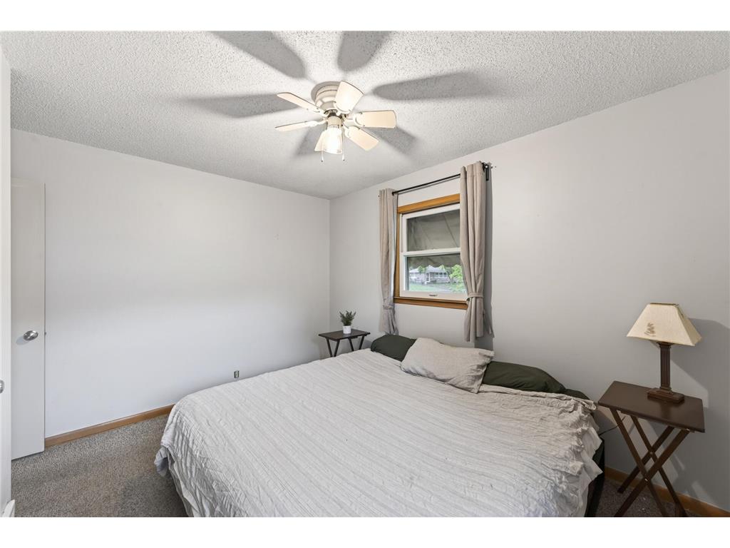 6102 Hampshire Avenue N Crystal MN 55428 7082955 image20