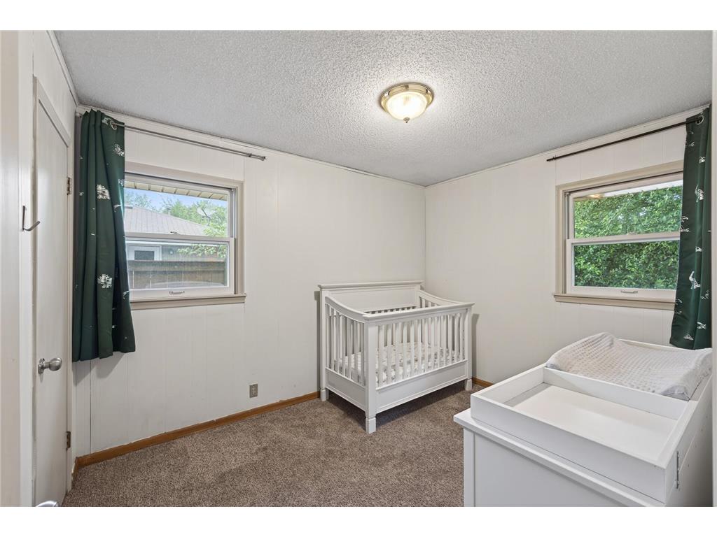6102 Hampshire Avenue N Crystal MN 55428 7082955 image21