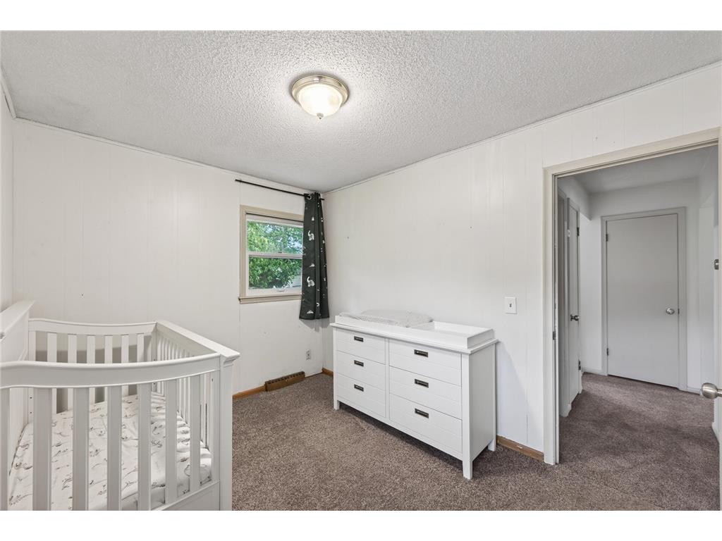 6102 Hampshire Avenue N Crystal MN 55428 7082955 image22