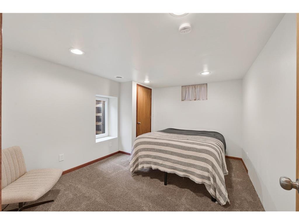 6102 Hampshire Avenue N Crystal MN 55428 7082955 image26
