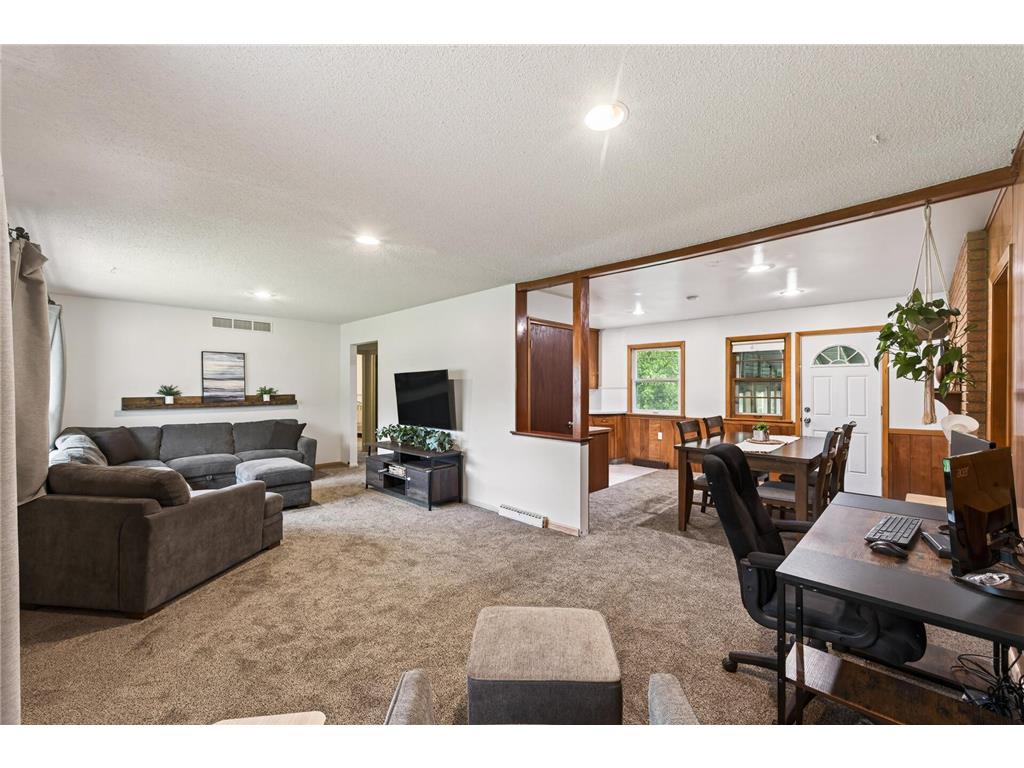 6102 Hampshire Avenue N Crystal MN 55428 7082955 image7