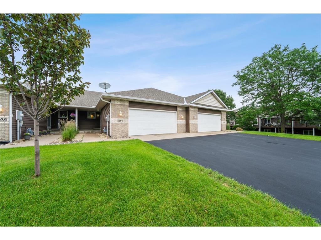6104 Creekview Lane N Brooklyn Park MN 55443 6568290 image1