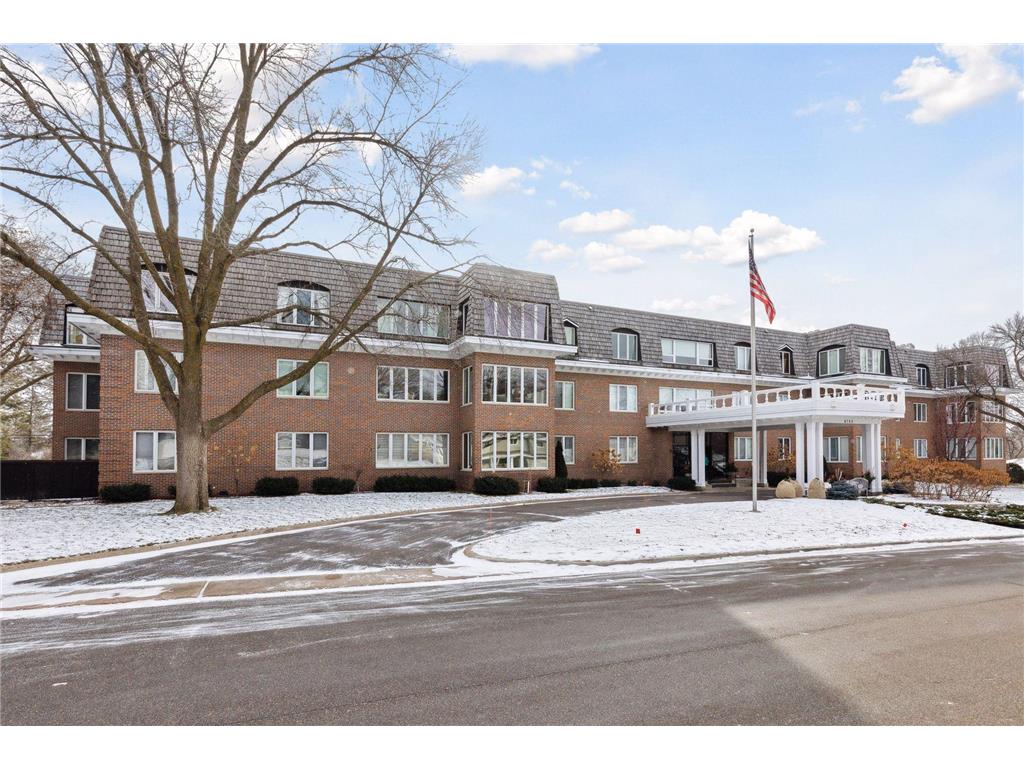 6105 Eden Prairie Road #A12 Edina MN 55436 7006846 image1