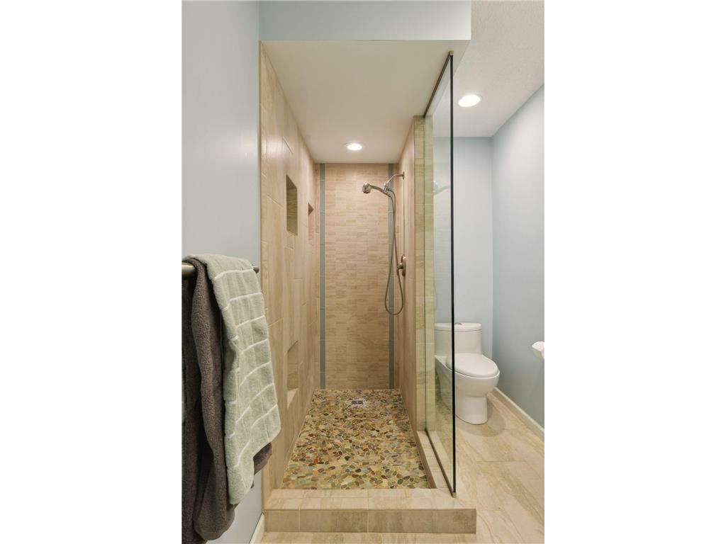 6105 Lincoln Drive #239 Edina MN 55436 6627771 image16