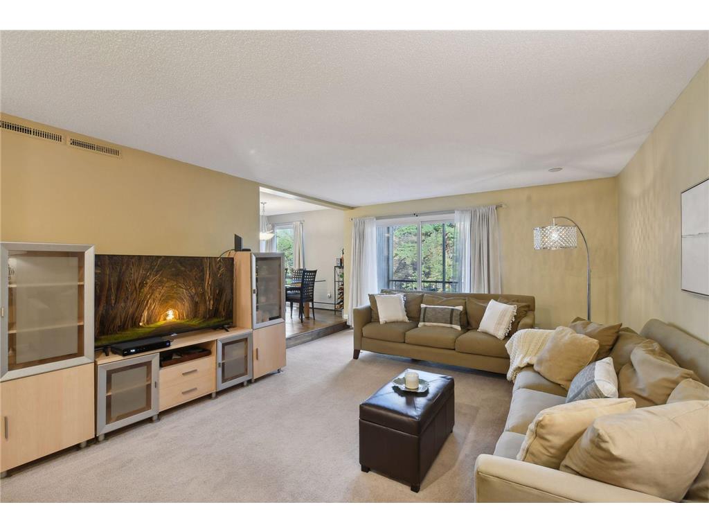 6105 Lincoln Drive #239 Edina MN 55436 6627771 image3