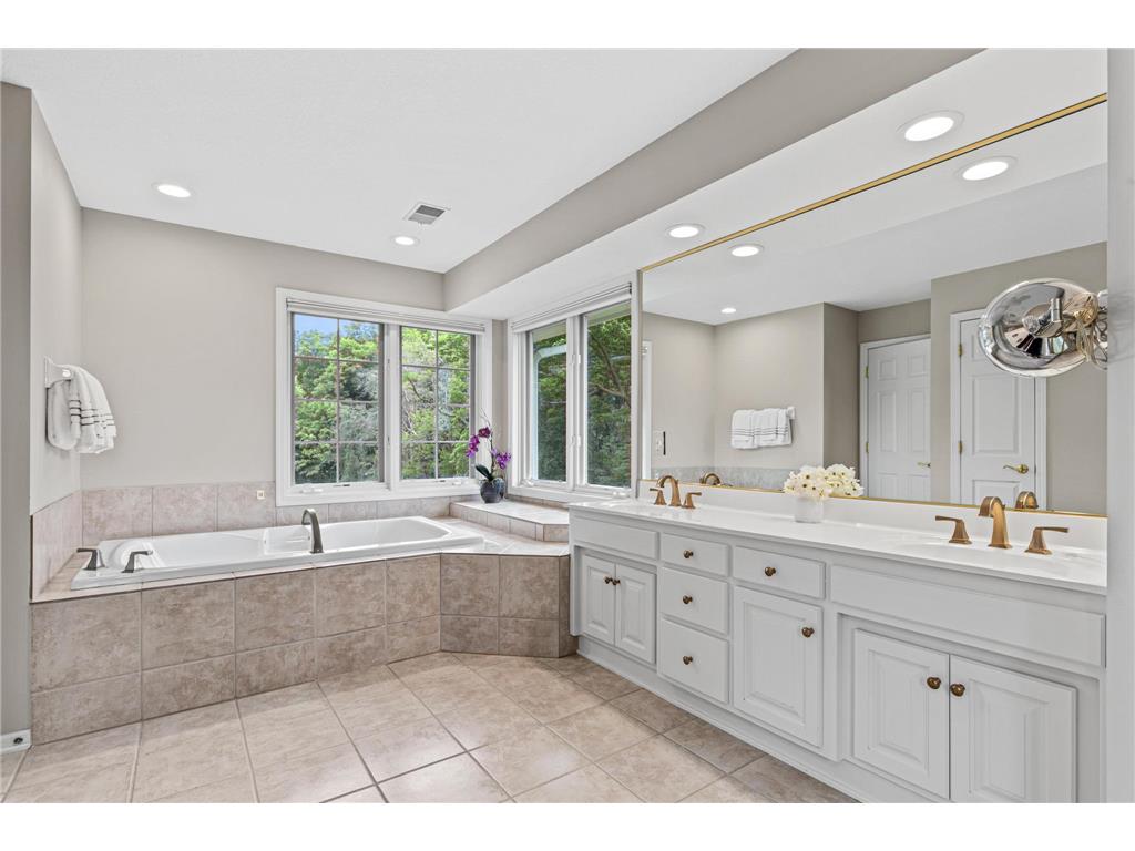 6105 Wood Hill Lane Independence MN 55359 7068542 image21
