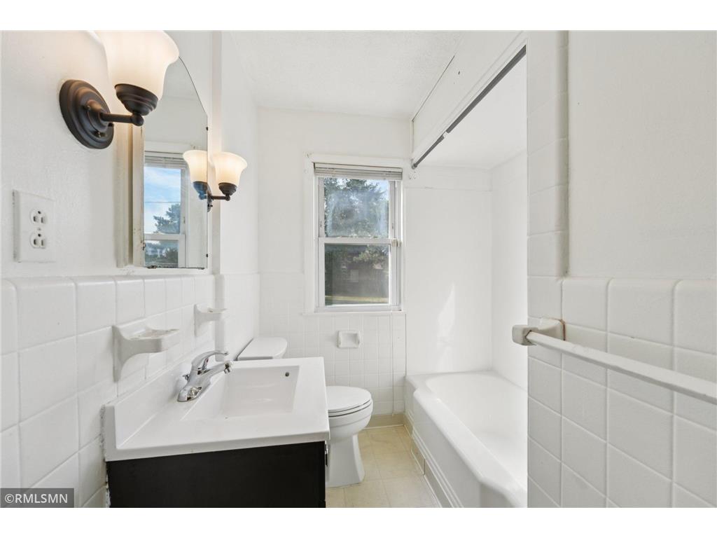 6107 Penn Avenue S Minneapolis MN 55419 6782630 image14