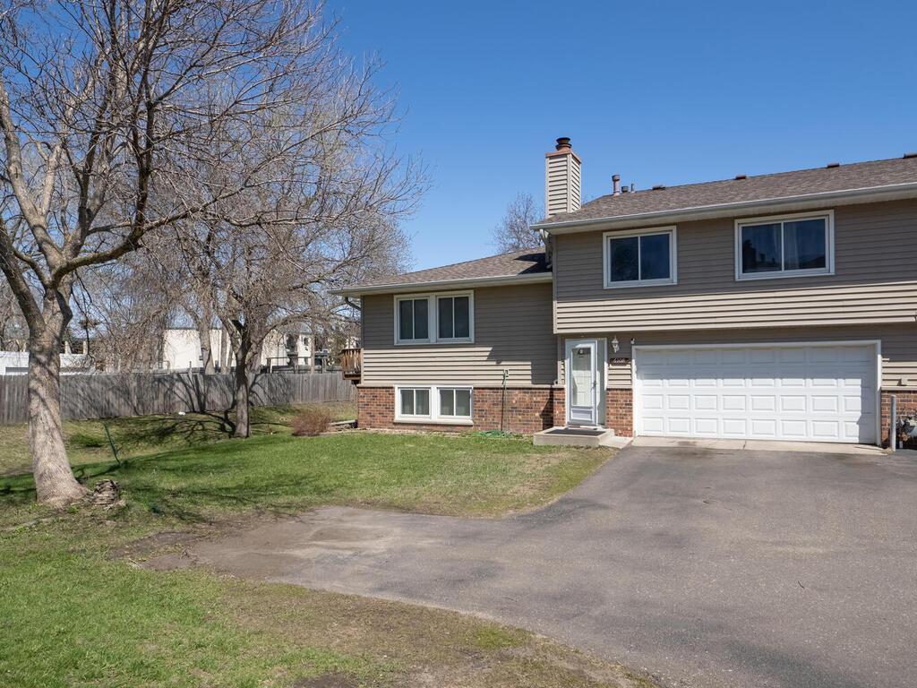 6108 64th Avenue N Brooklyn Park MN 55429 6366045 image1