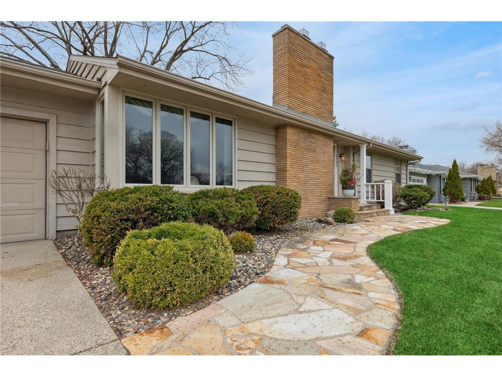 6108 Saint Johns Avenue Edina MN 55424 6342885 image1