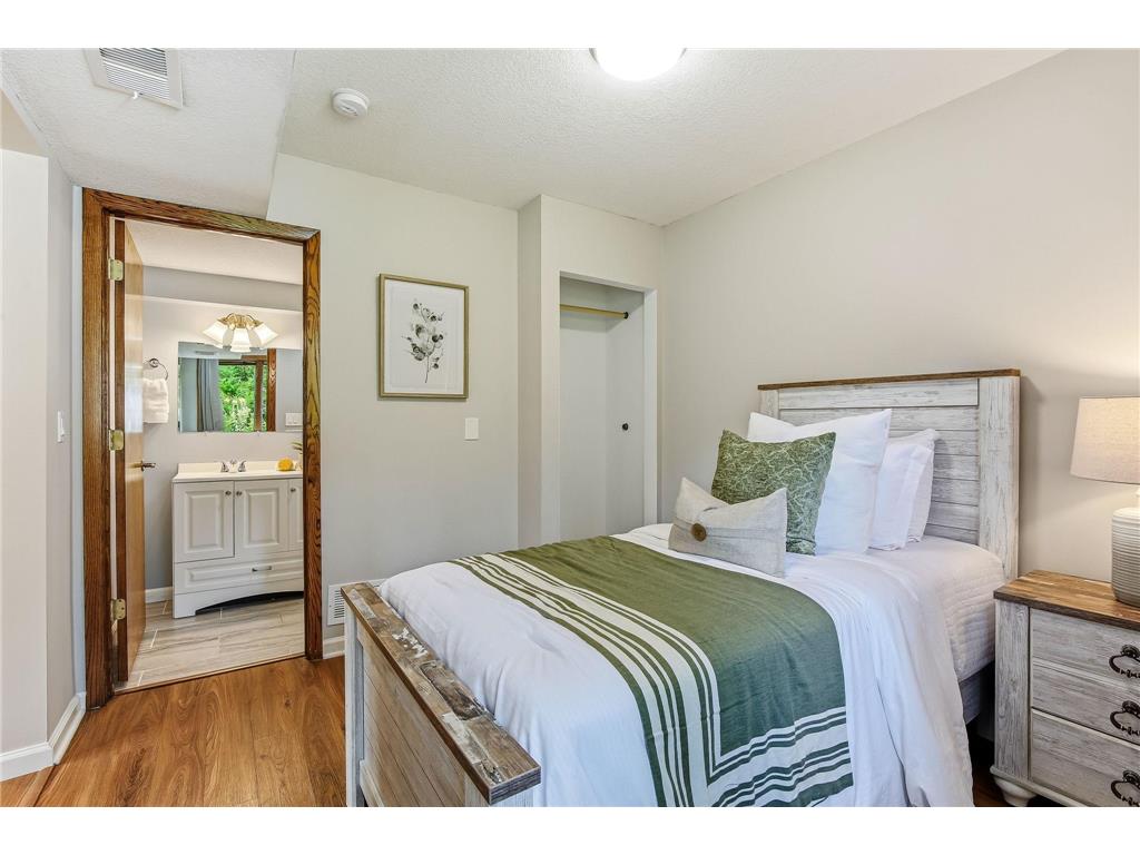 6108 Whited Avenue Minnetonka MN 55345 7103711 image32