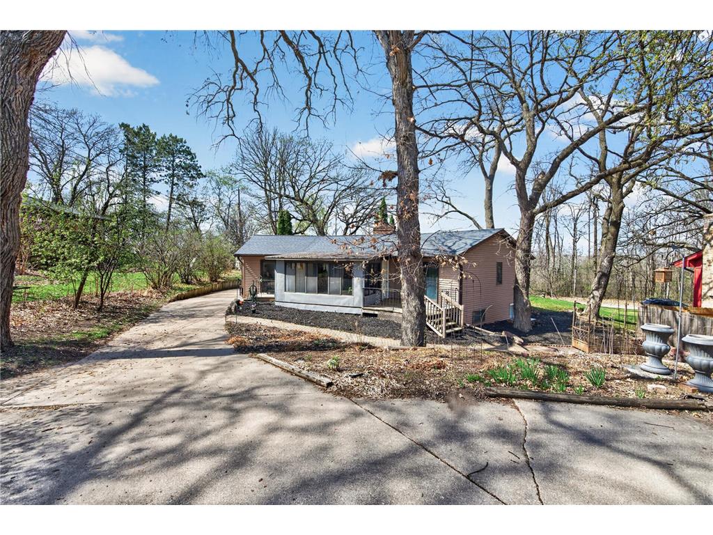 6109 27th Street N Oakdale MN 55128 7062093 image16