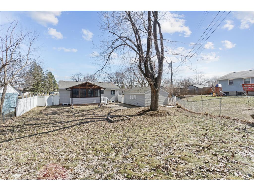 6109 Sumter Avenue N New Hope MN 55428 7043934 image2